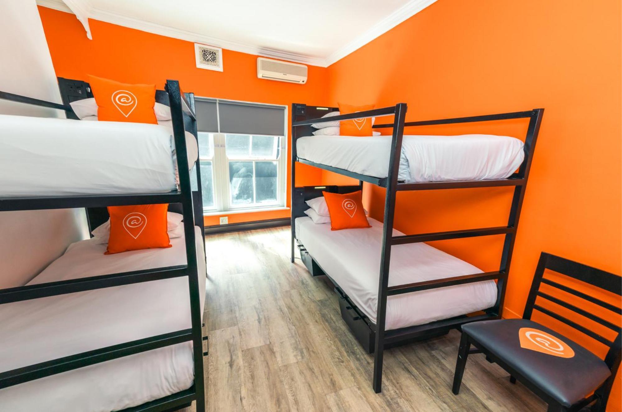 Bed 4-Bed Mixed Dormitory Room en-suite Bathroom